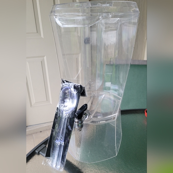 Drink Dispenser - Picture 4 of 8